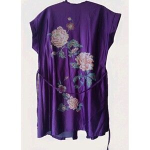 Vintage Julie Girl Purple Satin Robe Hand-Painted Floral Artwear Kimono 1980s